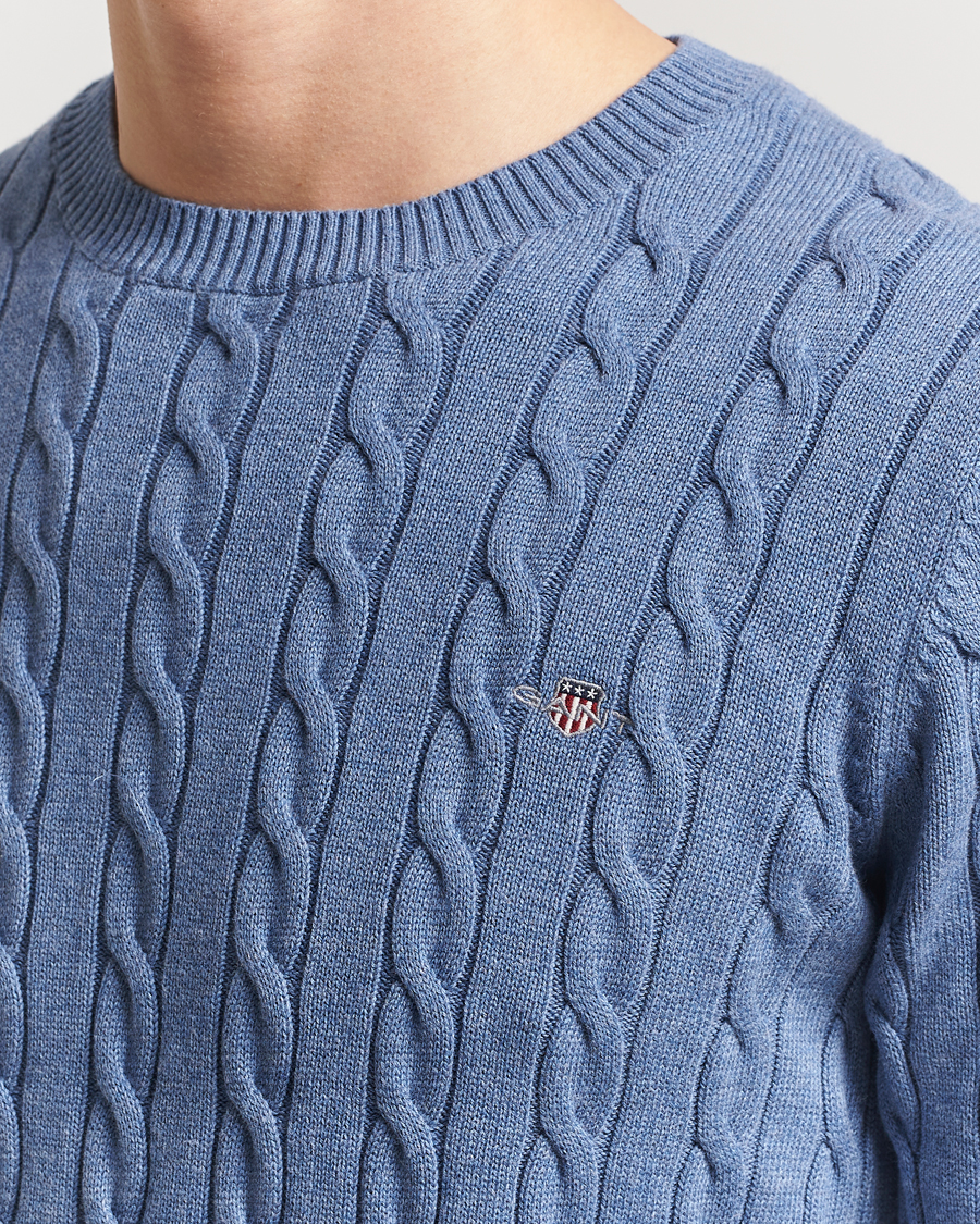 Men | Sweaters & Knitwear | GANT | Cotton Cable Crew Neck Pullover Denim Blue Melange