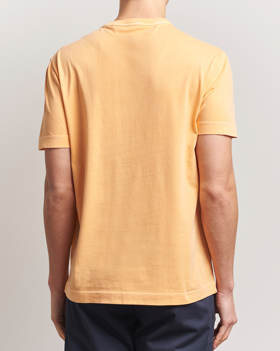 Men | T-Shirts | GANT | Sunfaded T-Shirt Peachy Orange