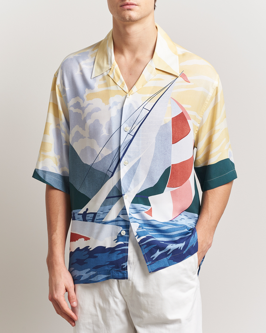 Men | Shirts | GANT | Relaxed Fit Scenery Sailing Short Sleeve Shirt Multi