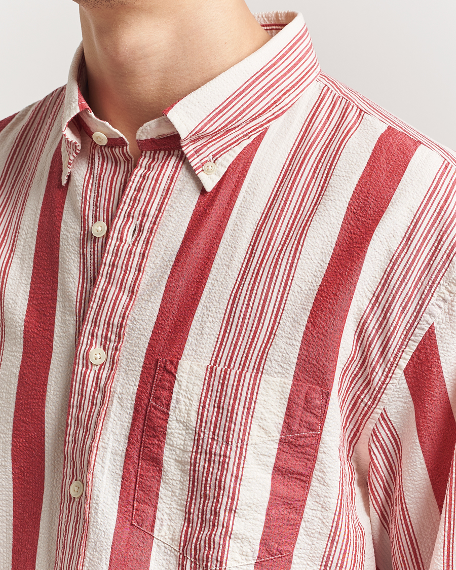 Men | Shirts | GANT | Relaxed Fit Wide Striped Seersucker Shirt Ruby Red