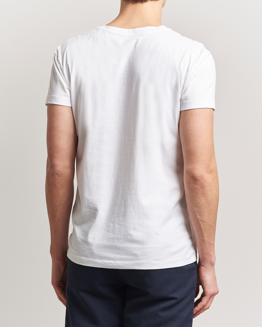 Men | T-Shirts | GANT | 2-Pack V-Neck T-shirt Black/White