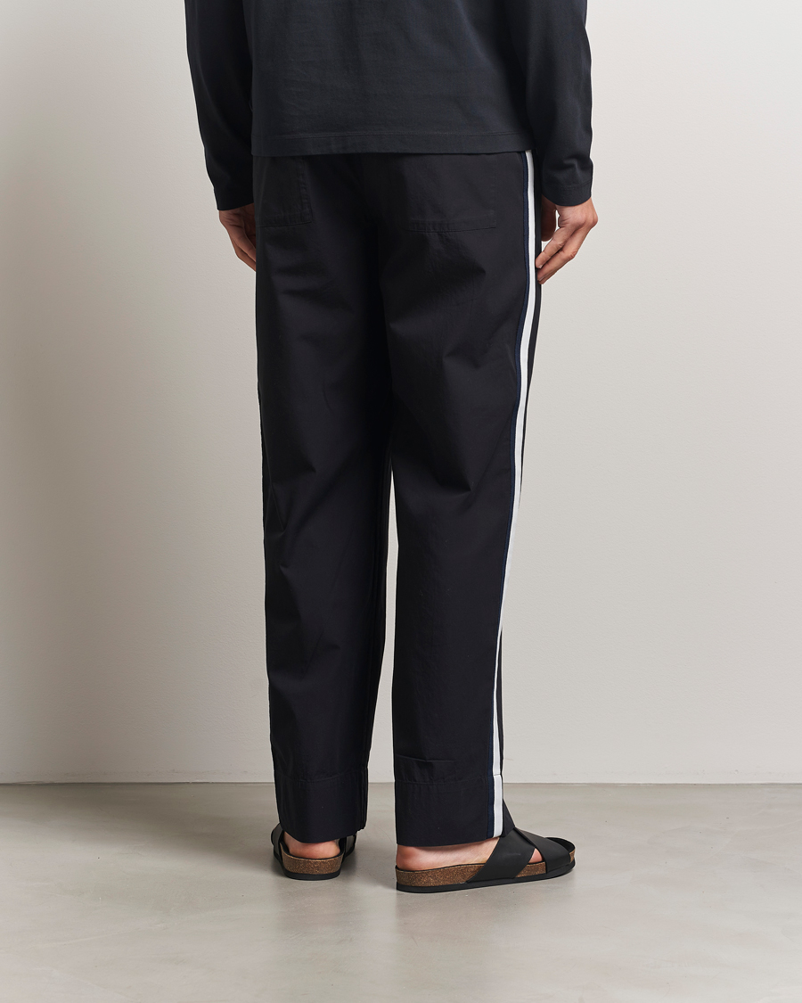 Men | Pyjamas & Robes | Tekla | Grosgrain Stripes Pyjama Pants All Black