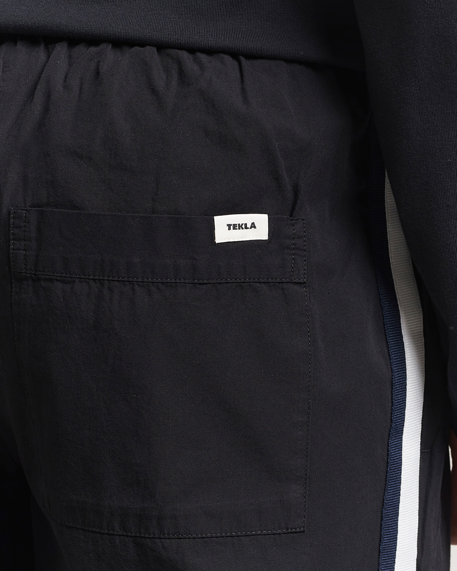 Men | Pyjamas & Robes | Tekla | Grosgrain Stripes Pyjama Pants All Black