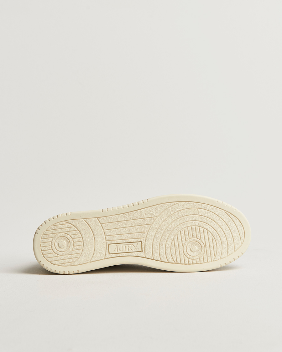 Men | Sneakers | Autry | Medalist Low Super Soft Goat Leather Sneaker White/Green