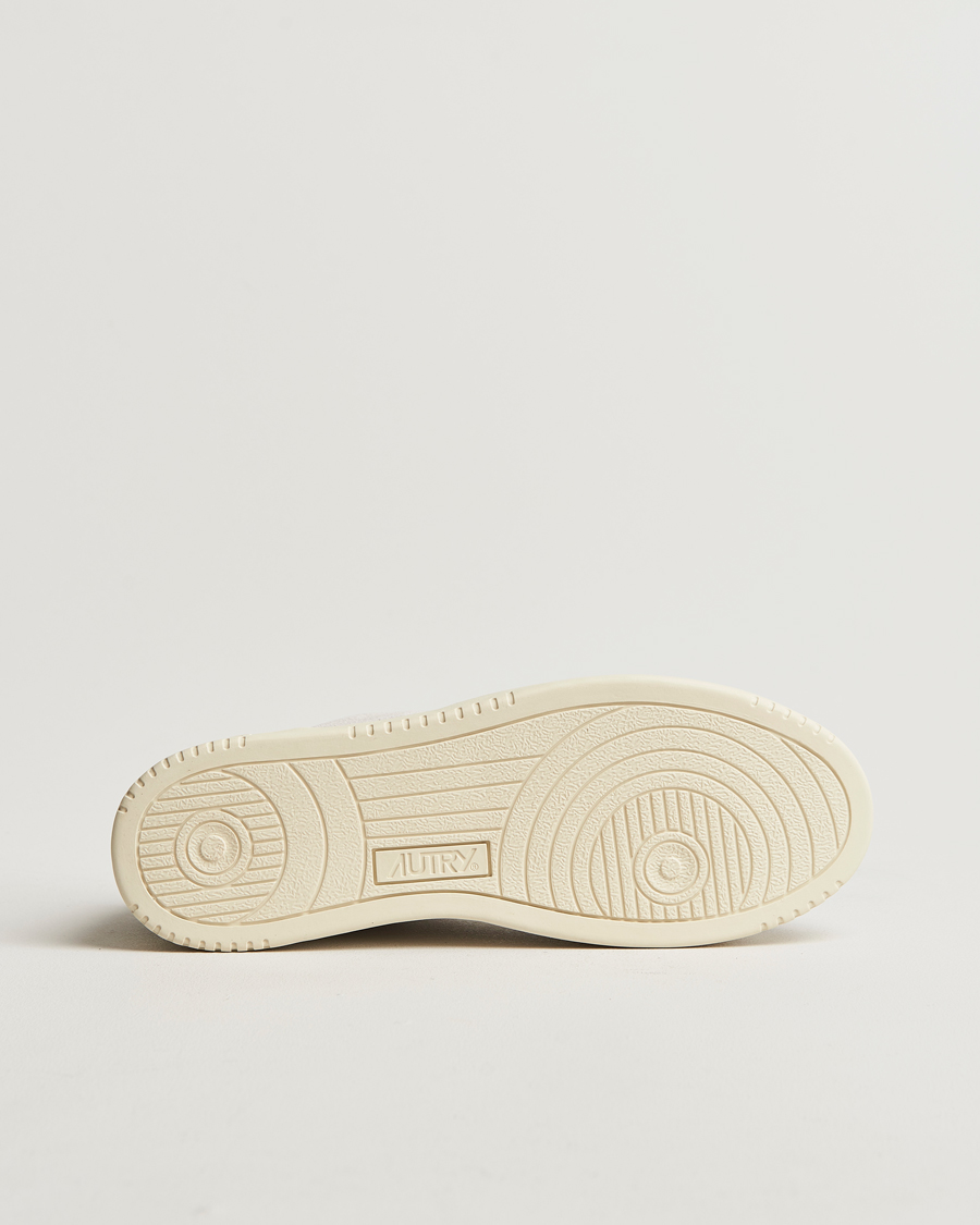 Men | Sneakers | Autry | Medalist Low Super Soft Goat Suede Sneaker Loft/Space Blue
