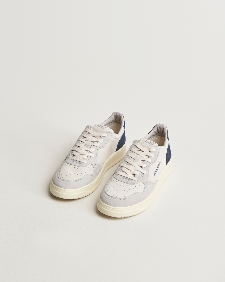 Men | Sneakers | Autry | Medalist Low Super Soft Goat Suede Sneaker Loft/Space Blue