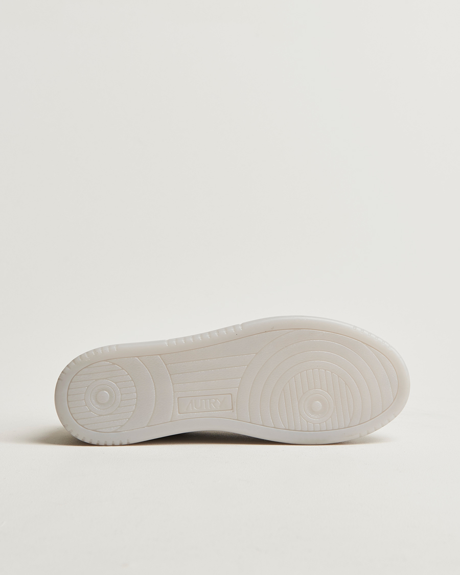 Men | Sneakers | Autry | Dallas Low Leather Sneaker Grey