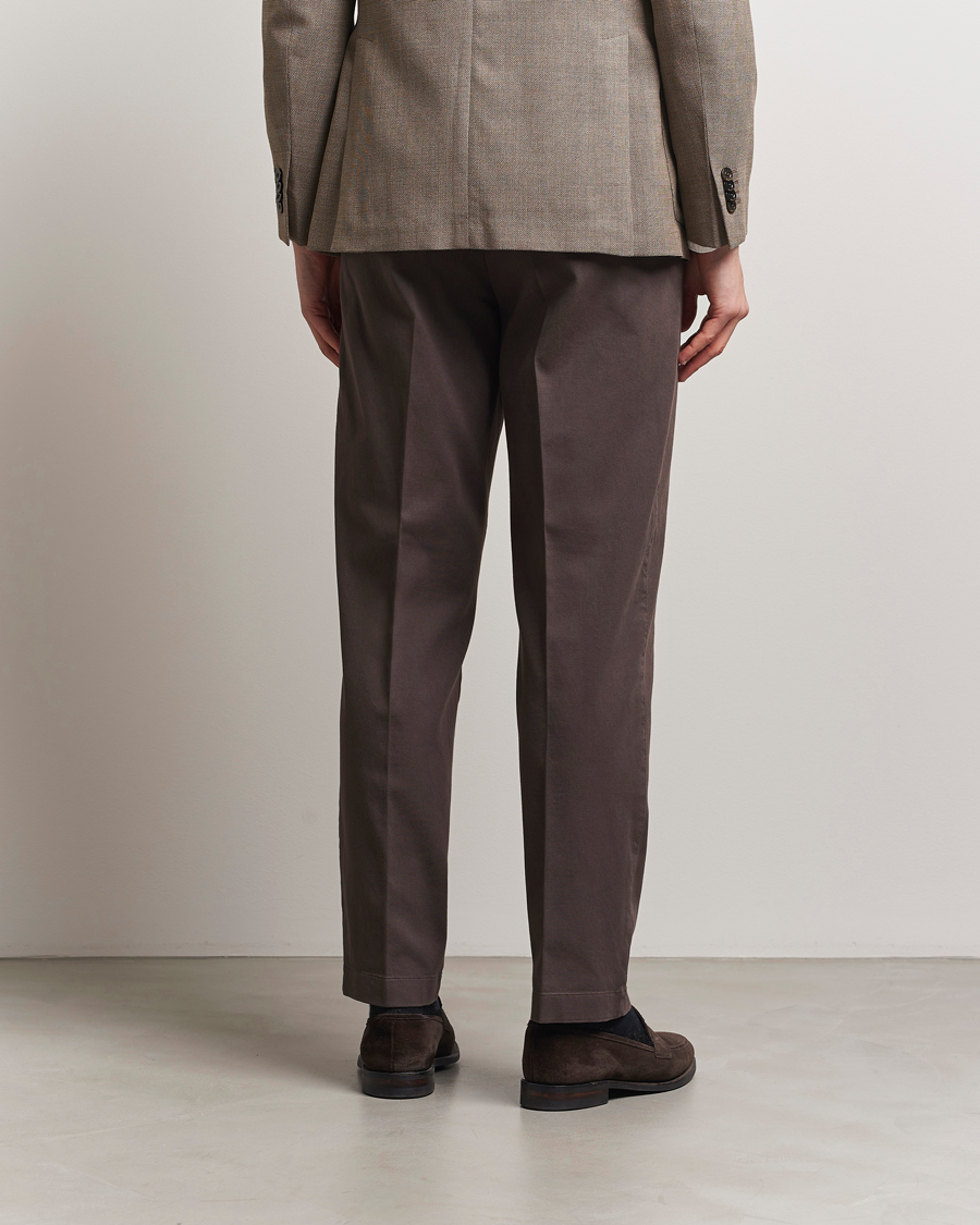 Men | Trousers | Boglioli | Regular Fit Cotton Chinos Brown