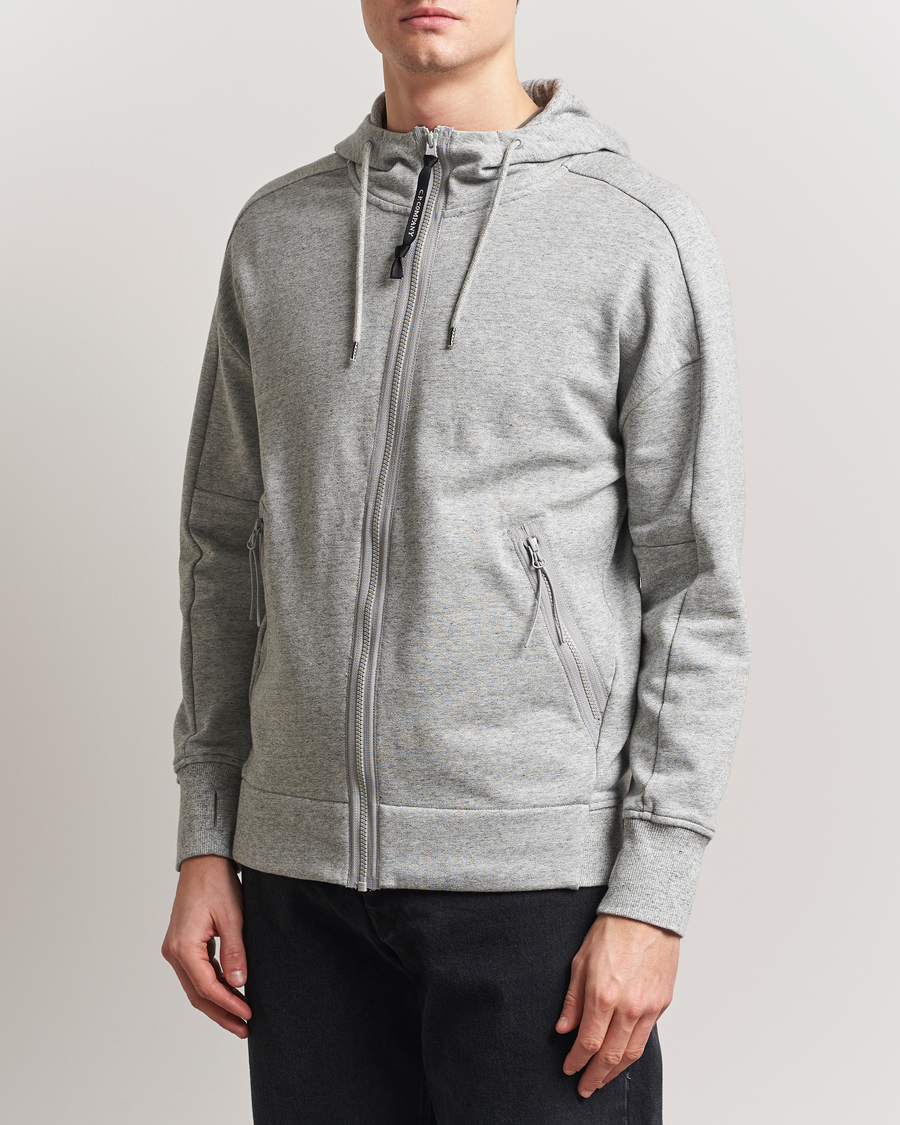 Men | Sweaters & Knitwear | C.P. Company | Diagonal Raised Fleece Full Zip Goggle Hoodie Grey