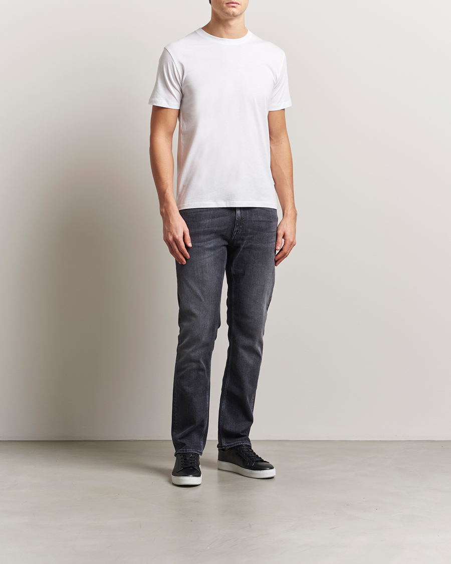 Men | T-Shirts | Tiger of Sweden | Dillan Crew Neck T-Shirt White
