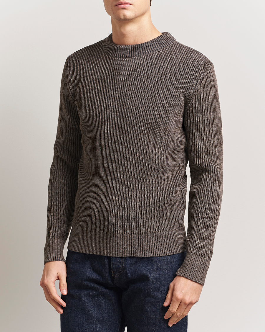 Men | Sweaters & Knitwear | S.N.S. Herning | Fender Wool Crew Neck Terra Brown