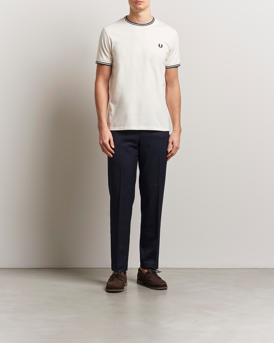 Men | T-Shirts | Fred Perry | Twin Tipped T-Shirt Ecru