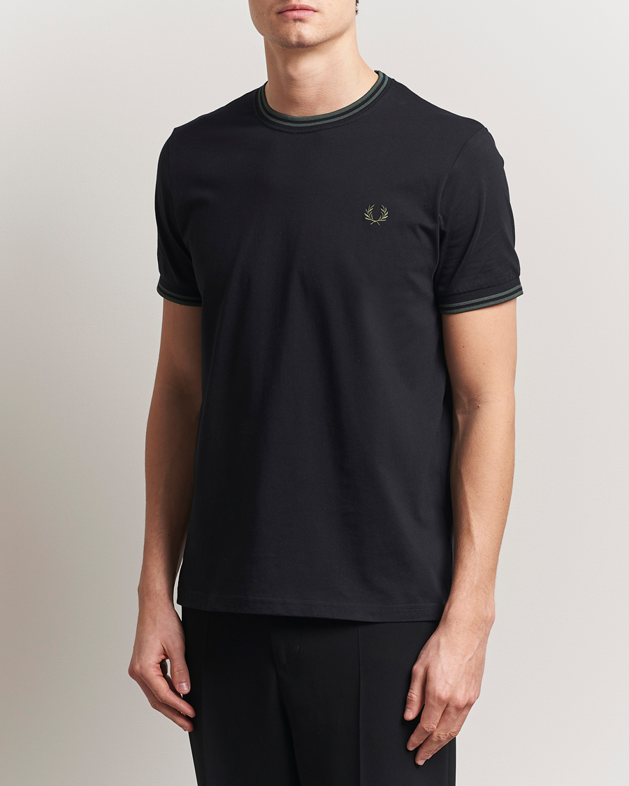 Men | T-Shirts | Fred Perry | Twin Tipped T-Shirt Black