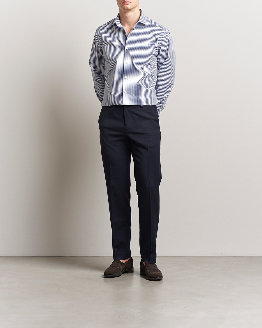 Men | Shirts | Oscar Jacobson | Wide Spread Washed Stripe Shirt White/Blue
