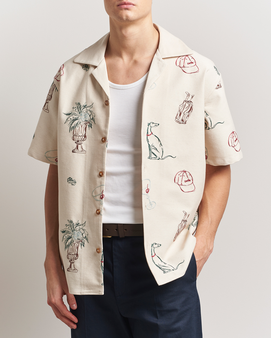 Men | Shirts | Drôle de Monsieur | Embroidered Country Club Shirt Ecru