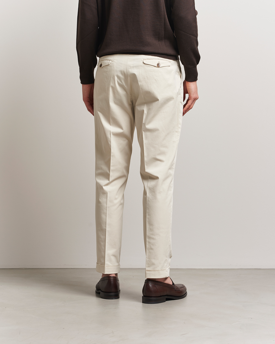 Men | Trousers | Briglia 1949 | Easy Fit Pleated Cotton Stretch Chino Cream