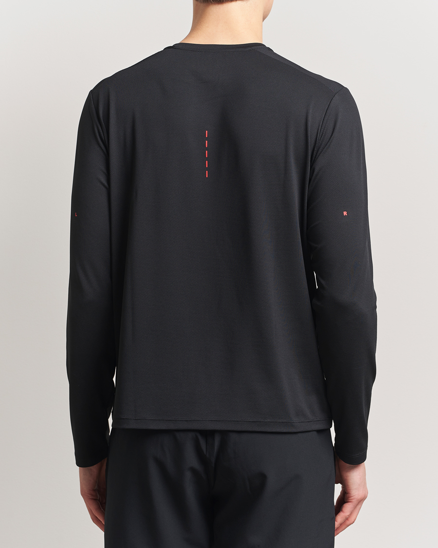 Men | T-Shirts | Falke Sport | Perform Better Longsleeve T-Shirt Black