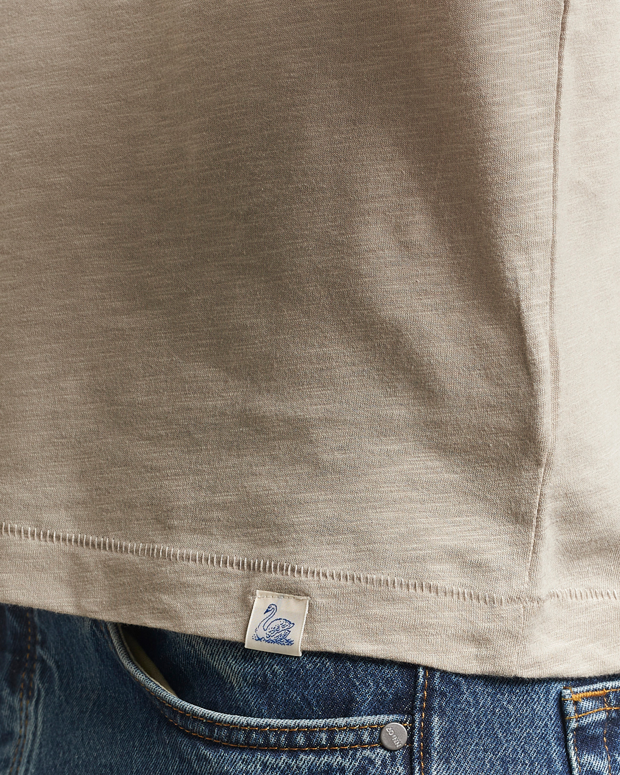 Men | T-Shirts | Merz b. Schwanen | Organic Pima Cotton Slub Crew Neck T-Shirt Greige
