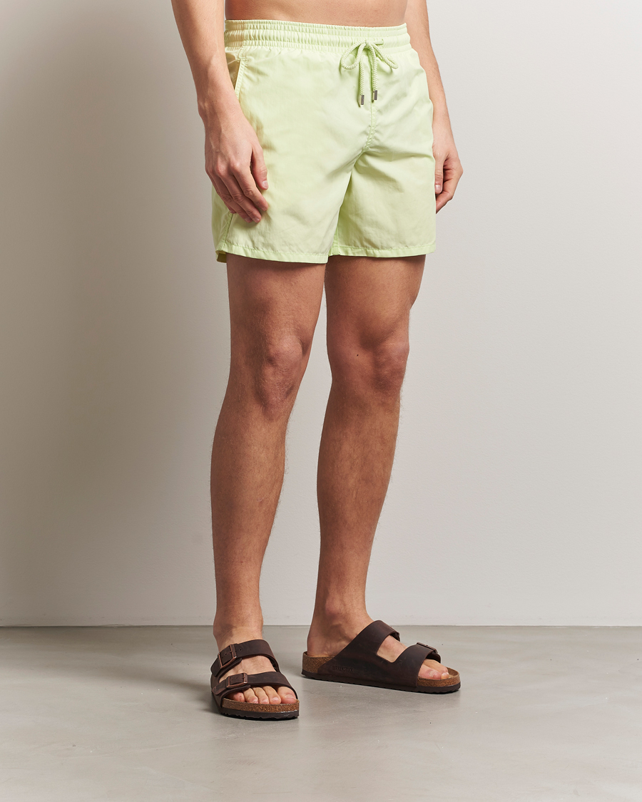 Men | Swimwear | Vilebrequin | Moorea Swimshorts Macaron