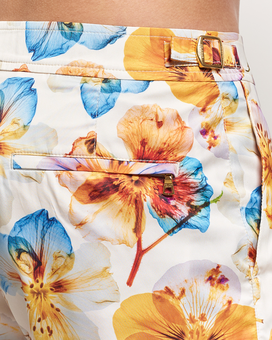 Men | Swimwear | Orlebar Brown | Bulldog Oshibana Printed Swimshorts White Sand