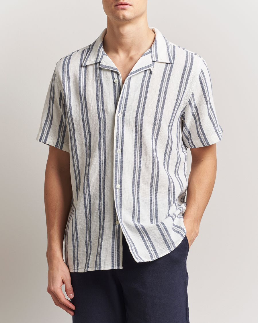 Men | Shirts | KnowledgeCotton Apparel | Box Short Sleeve Stripe Shirt Blue