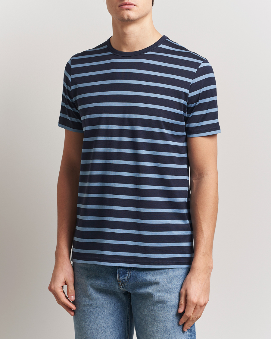 Men | T-Shirts | Sunspel | Striped Crew Neck Q82 Cotton T-Shirt Navy/Como Blue