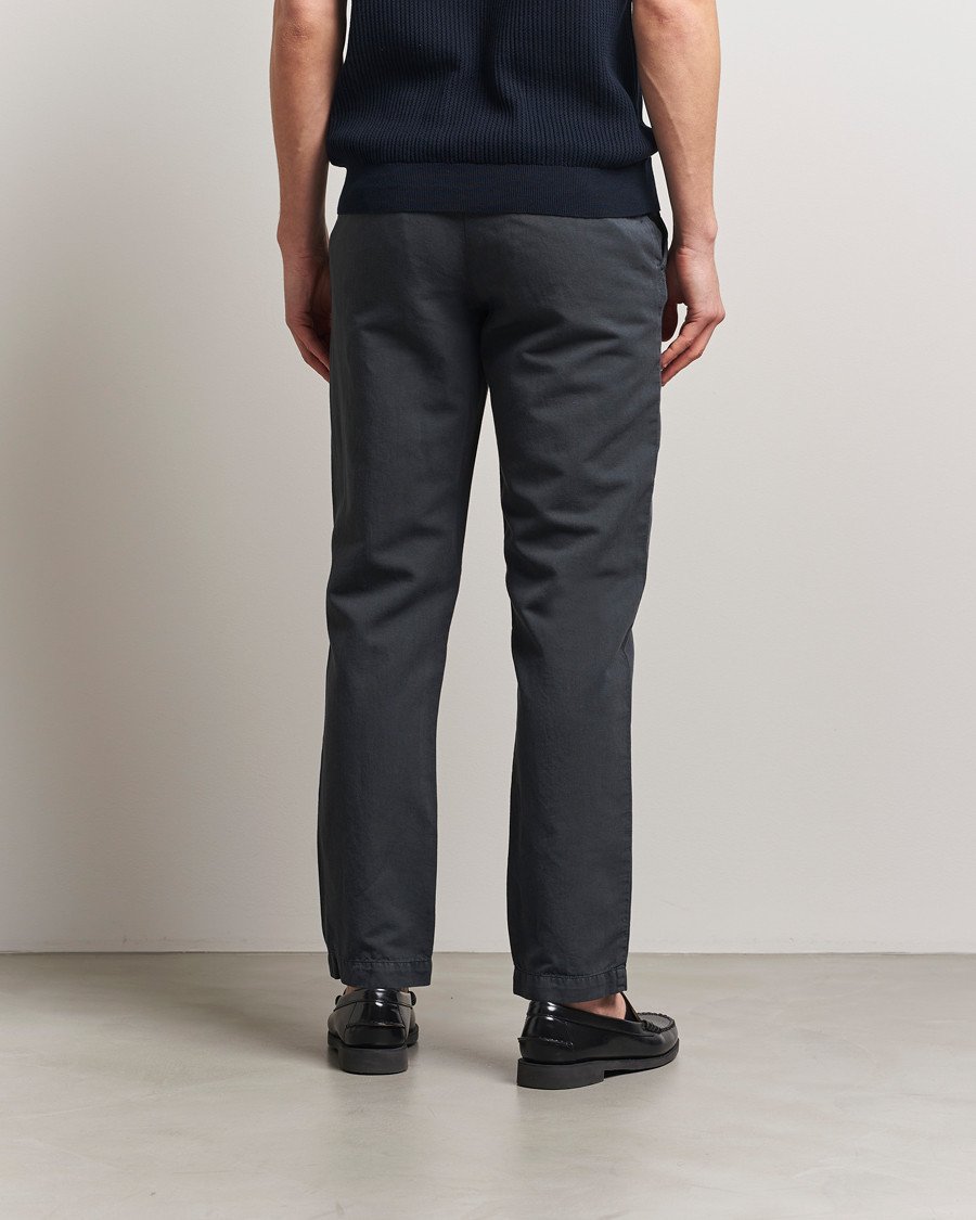 Men | Trousers | Sunspel | Cotton/Linen Trousers Charcoal