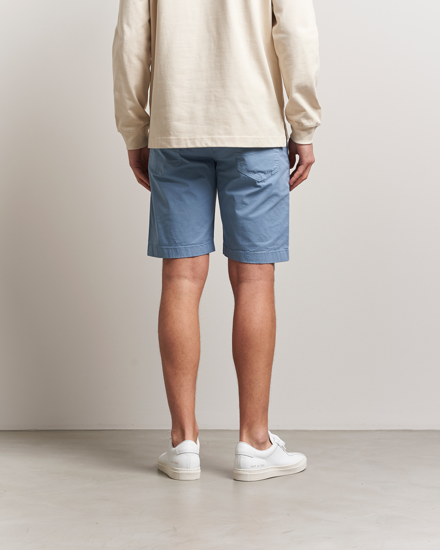 Men | Shorts | Jacob Cohën | Nicolas Cotton Gabardine Shorts Light Blue