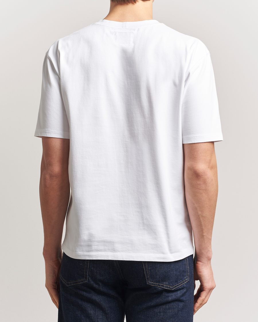 Men | T-Shirts | Drake's | Elephant Graphic Print Hiking T-Shirt Ecru