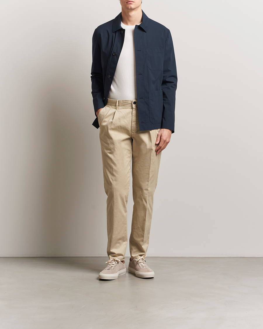 Men | Trousers | Incotex | Tapered Fit Pleated Slacks Light Beige