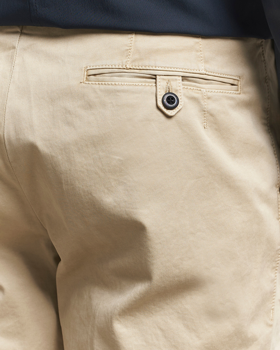 Men | Trousers | Incotex | Tapered Fit Pleated Slacks Light Beige