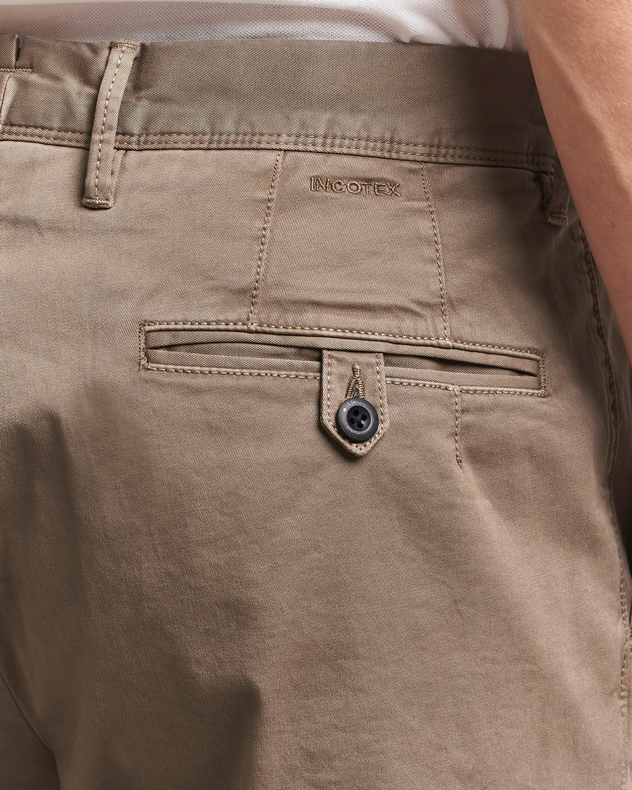 Men | Trousers | Incotex | Tapered Fit Pleated Slacks Brown