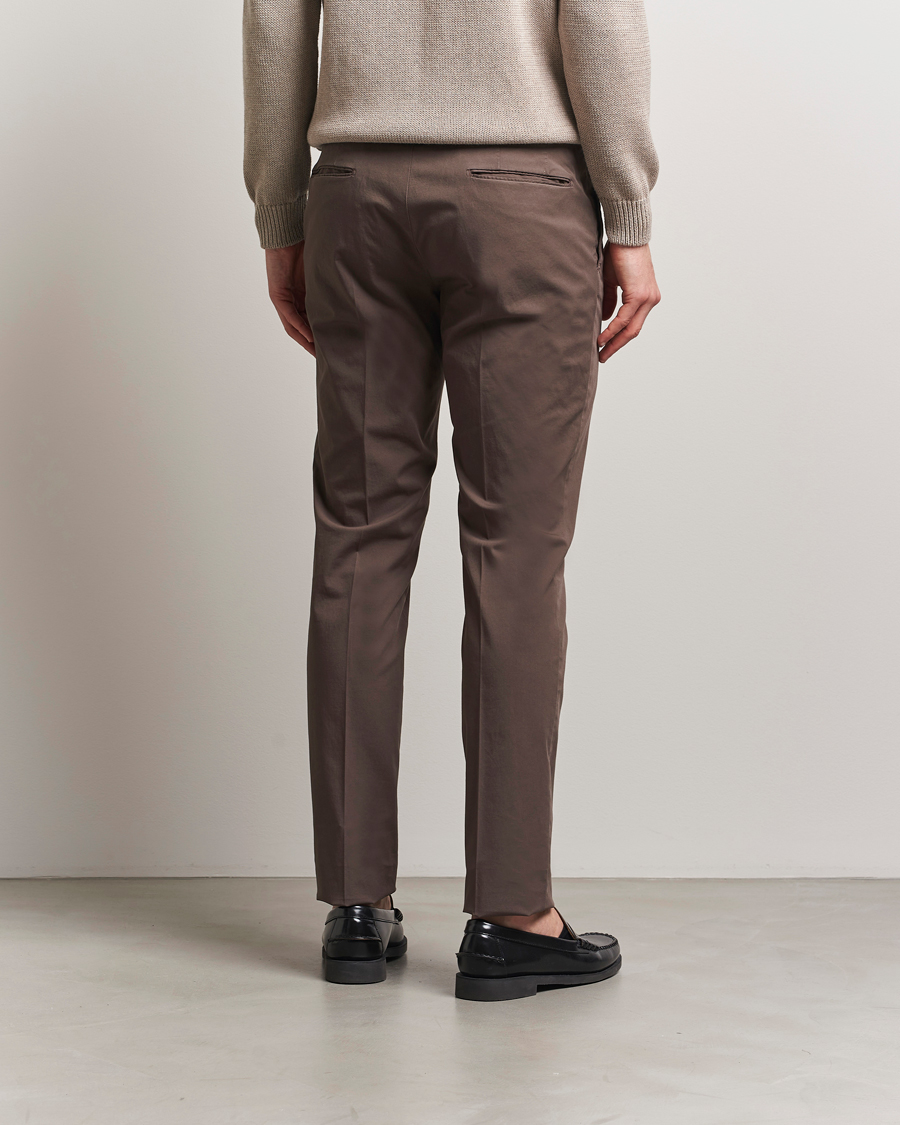 Men | Trousers | Incotex | Slim Fit Comfort Chinos Brown