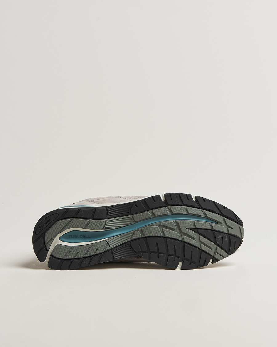 Men | Sneakers | New Balance Made In US & UK | New Balance Made in UK 991v2 Sneakers Grey