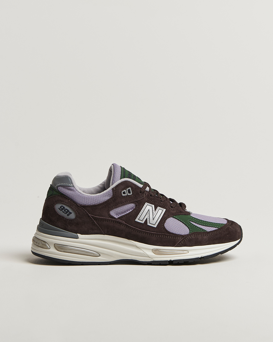 Men | Sneakers | New Balance Made In US & UK | New Balance Made in UK 991v2 Sneakers Licorice