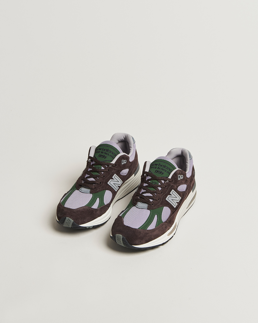 Men | Sneakers | New Balance Made In US & UK | New Balance Made in UK 991v2 Sneakers Licorice