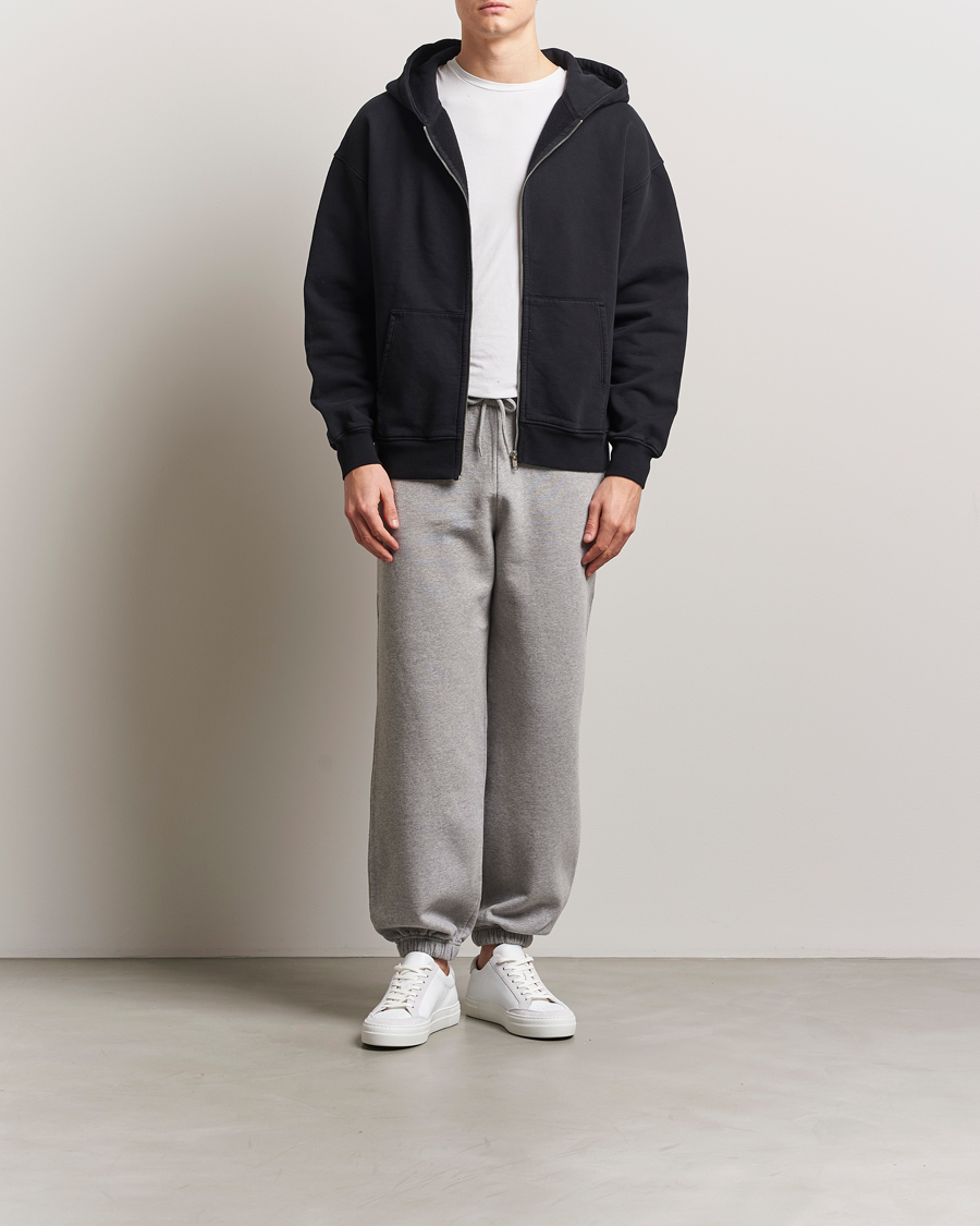 Men | Trousers | Colorful Standard | Classic Organic Sweatpants Heather Grey