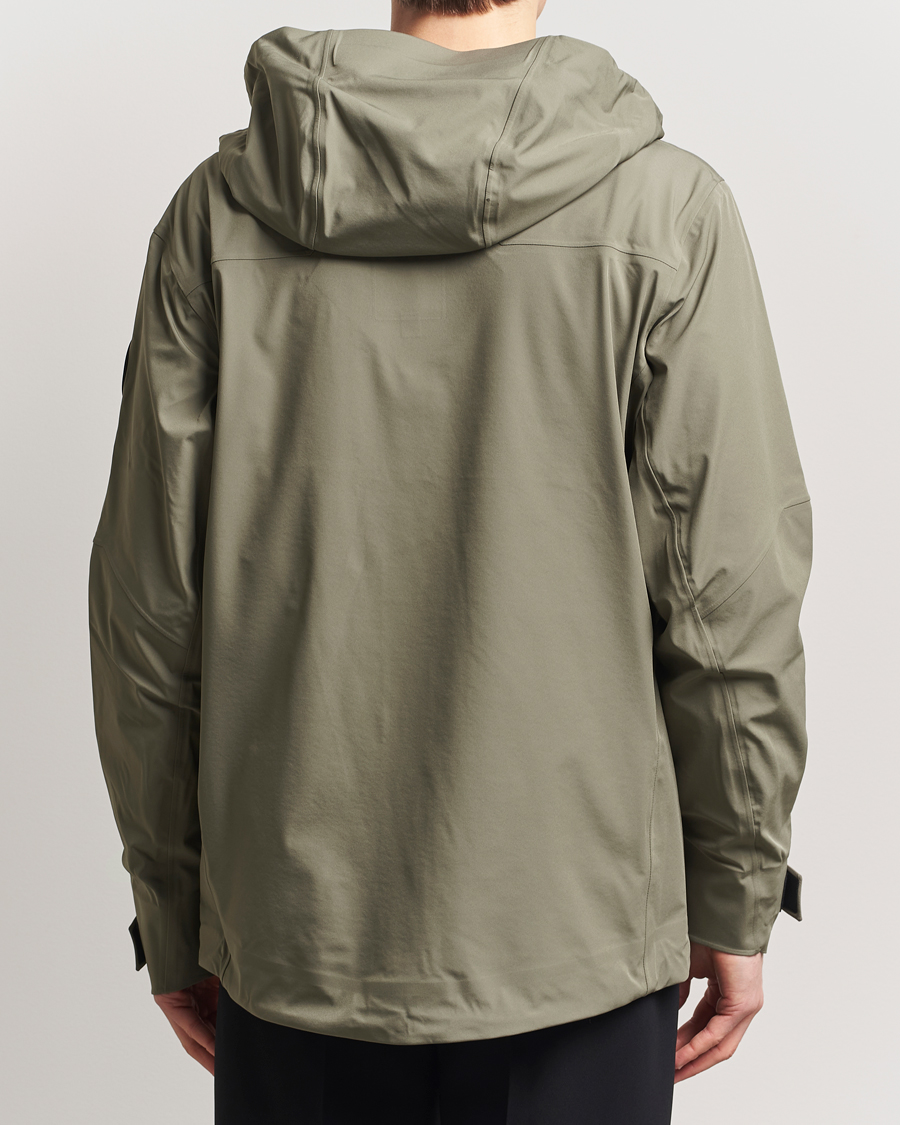 Men | Coats & Jackets | Canada Goose Black Label | Rupert Rain Jacket Smokey Sage