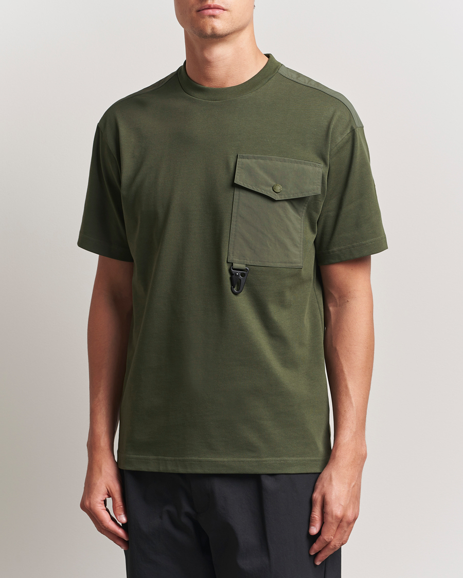 Men | T-Shirts | Moncler Grenoble | Utility Pocket T-Shirt Military