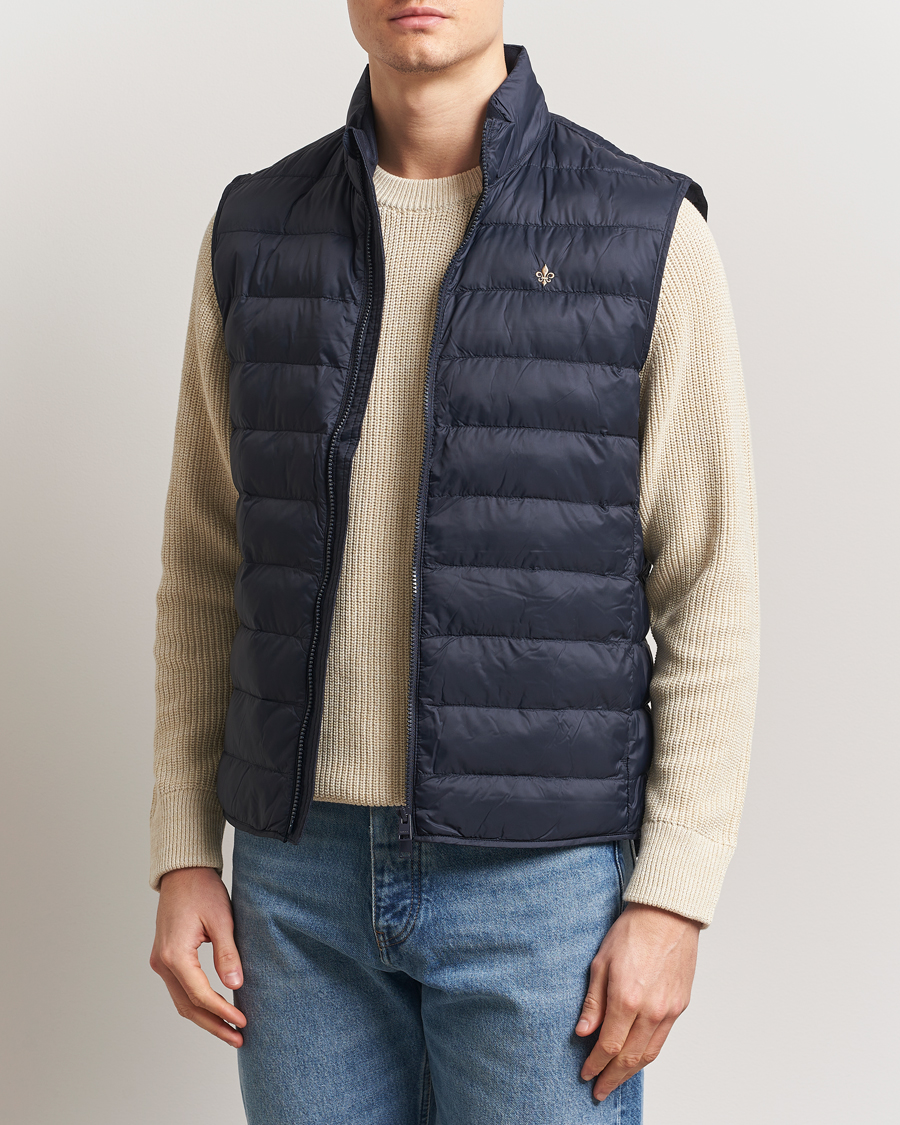 Men | Gilets | Morris | Norfolk Liner Vest Navy