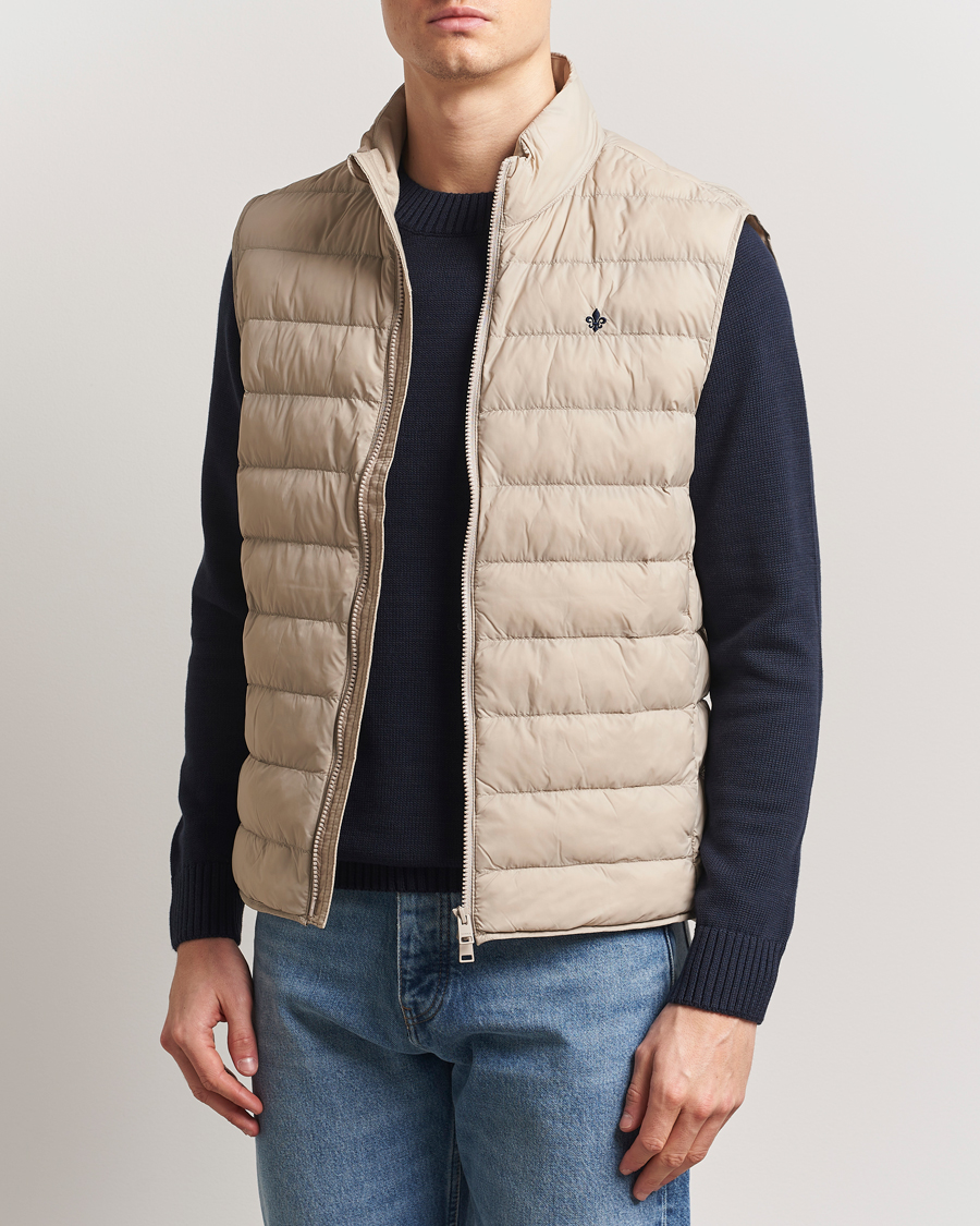 Men | Gilets | Morris | Norfolk Liner Vest Khaki