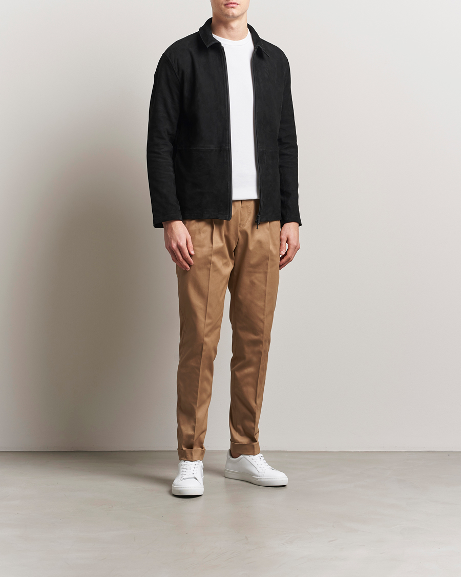 Men | Trousers | Tiger of Sweden | Tenuta Pleated Cotton Trousers Beige