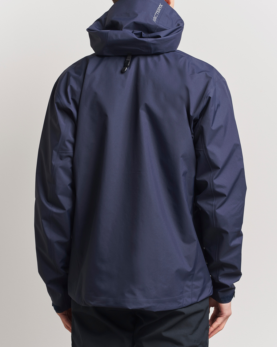 Men | Coats & Jackets | Arc'teryx | Beta Gore-Tex Jacket Black Sapphire