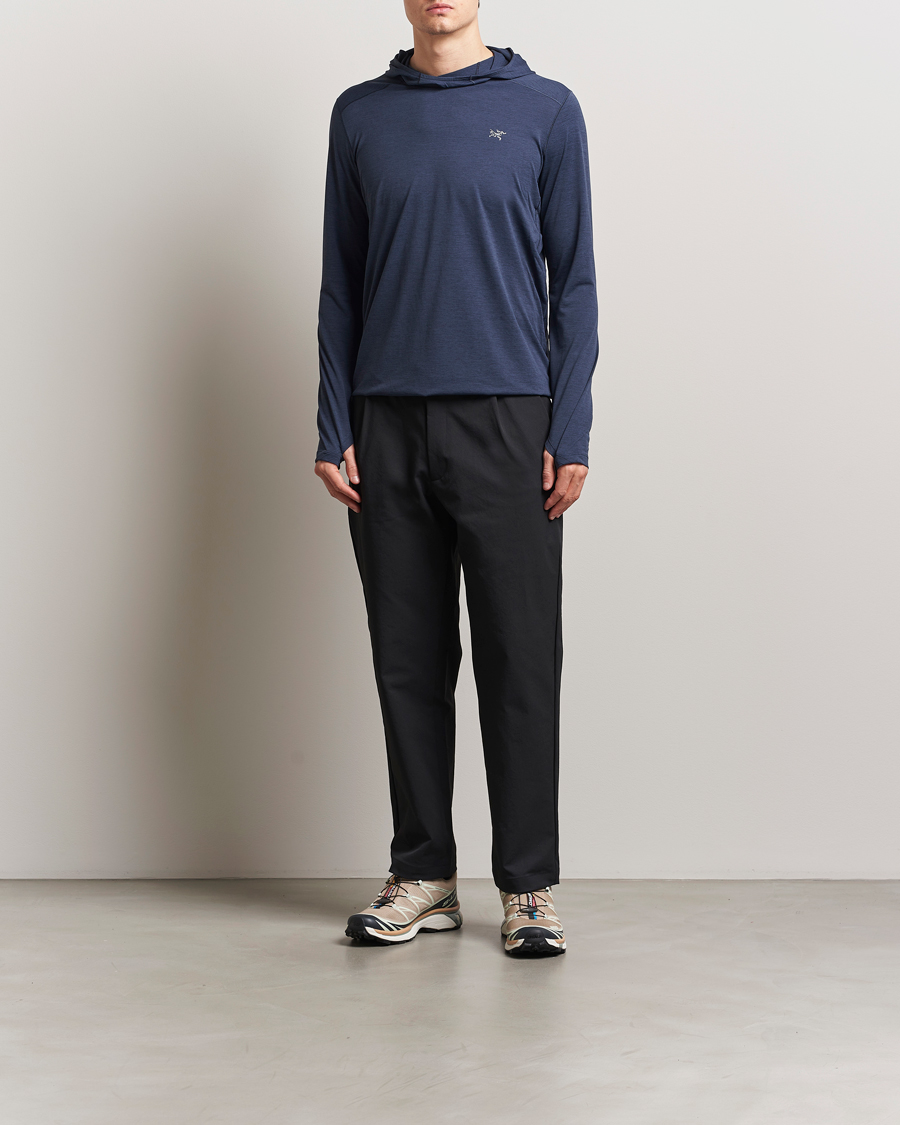Men | Sweaters & Knitwear | Arc'teryx | Cormac Hoodie Black Sapphire Heather