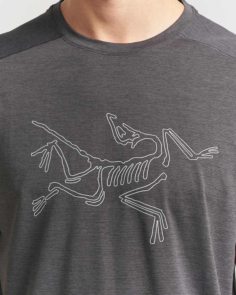 Men | T-Shirts | Arc'teryx | Cormac Bird Logo Crew Neck T-Shirt Black Heather