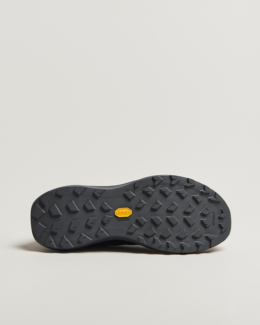Men | Sneakers | Arc'teryx | Norvan LD 4 Running Sneaker Black/Cloud