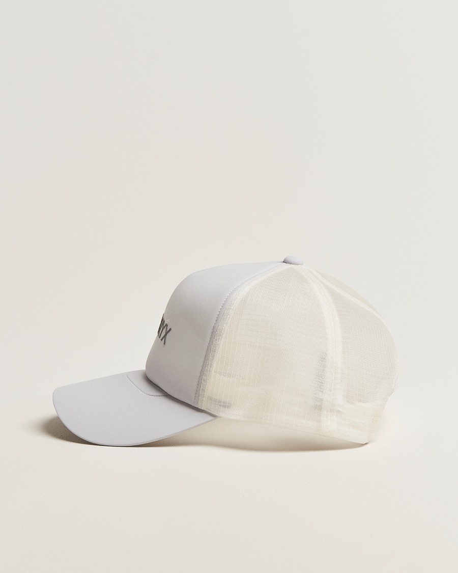Men | Hats & Caps | Arc'teryx | Bird Trucker Cap Solitude/Arctic Silk