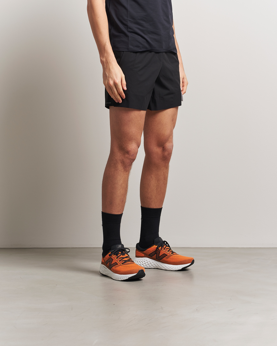 Men | Sneakers | New Balance Running | Fresh Foam X Evoz V4 Sizzle