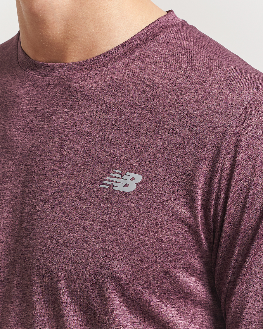 Men | T-Shirts | New Balance Running | Athletics Run Long Sleeve T-Shirt Faded Plum
