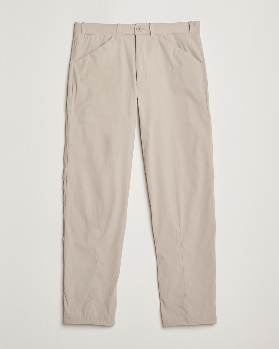 Men | Trousers | Houdini | Wadi Ultralight Pants Sandstorm